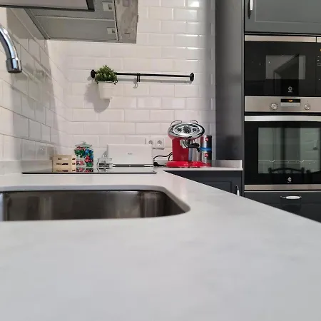 Appartement Avec 2 chambre *