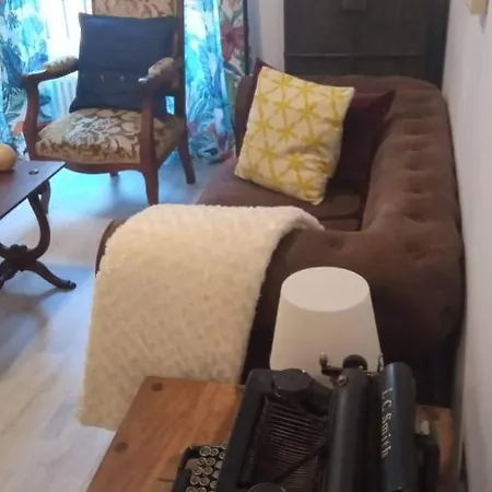 Di 82 M² Con 2 *
