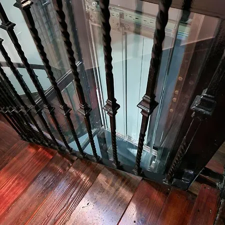 Di 82 M² Con 2